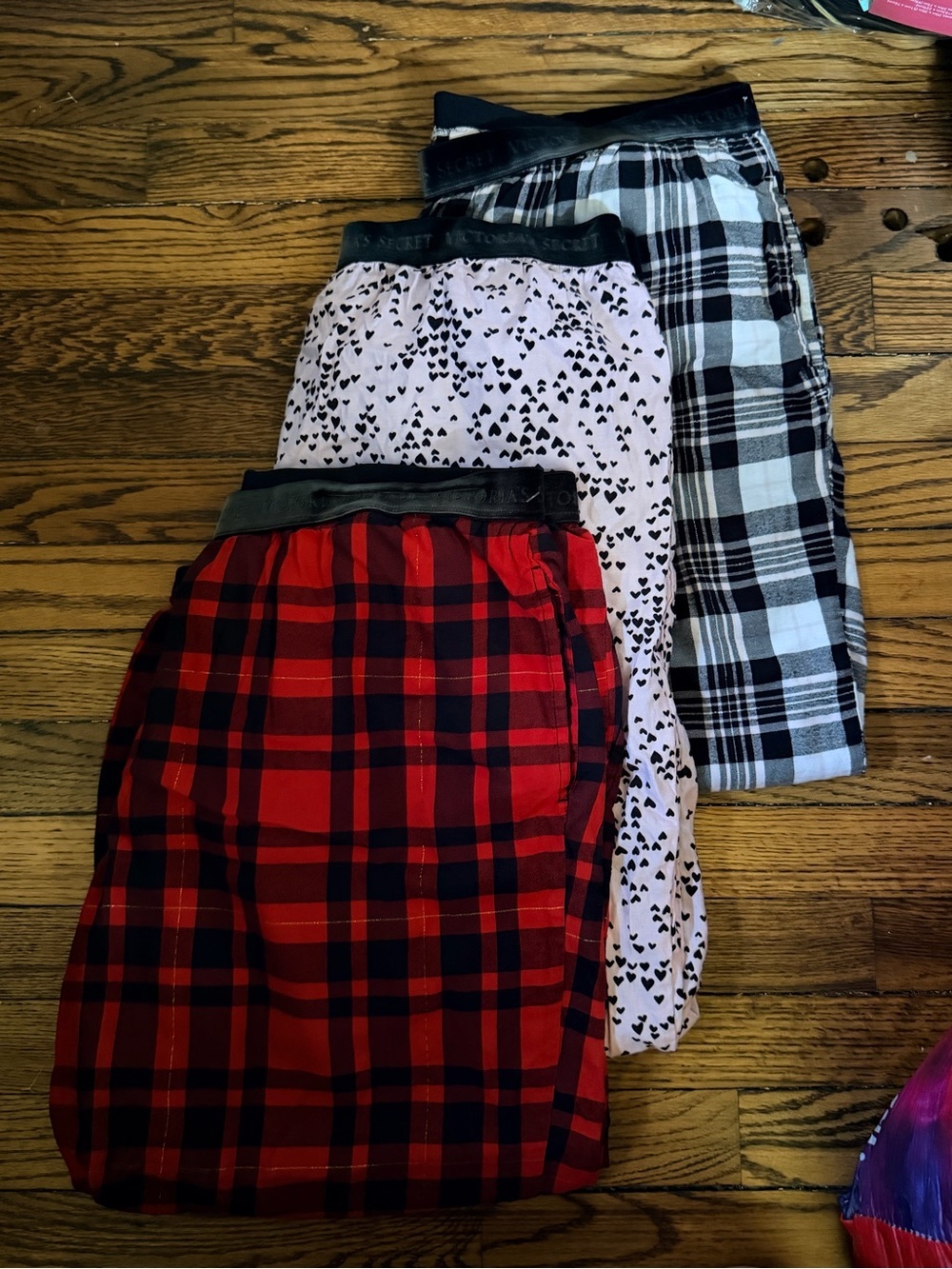 Victoria’s Secret Women’s Pajama Pants Lot of 3 Plaid Heart Print Lounge Sz XL
